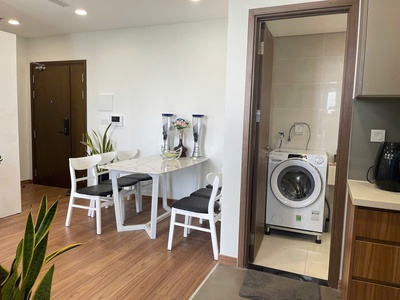 Chung cư Sky Center, Phổ Quang, TB: 2p ngủ rộng, 2wc, đậu oto, 17tr/th 3