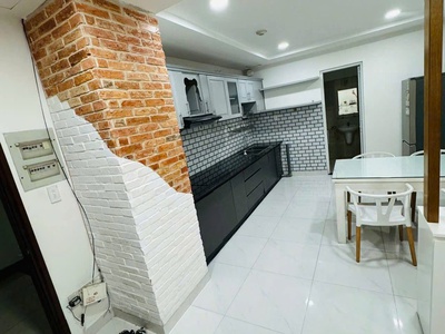 CHung cư 2A Nguyễn Sỹ Sách, P15, TB: 2p ngủ, 2wc. 8tr/tháng 1
