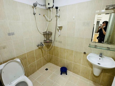 CHung cư 2A Nguyễn Sỹ Sách, P15, TB: 2p ngủ, 2wc. 8tr/tháng 4