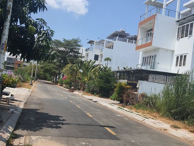 Đất biệt thự DA Huy Hoàng đường Phan Bá Vành DT 540m2 30x18m  LG 16m hướng Đông Nam giá 124tỷ 1
