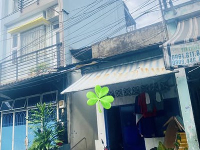 Ngay chợ vải phú thọ hoà - hxh đỗ cửa - dòng tiền 6tr - 44m 0 lg giá 4 tỷ tl 0