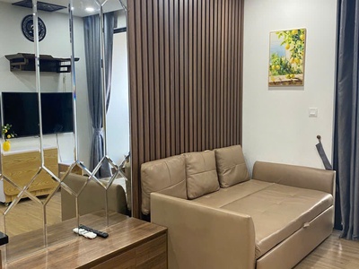 Bán căn hộ 2 ngủ ecopark tầng 6, view sông, full nội thất cao cấp, đang cho thuê 8tr/tháng   giá 4