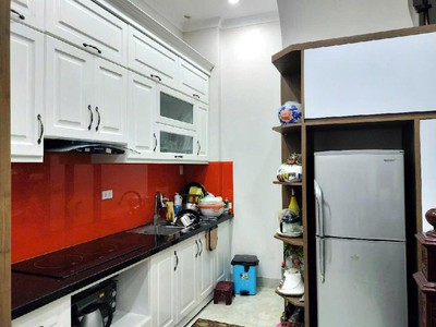 Bán nhà đẹp nguyễn văn cừ - long biên - ngõ thông - 7,95 tỷ  0