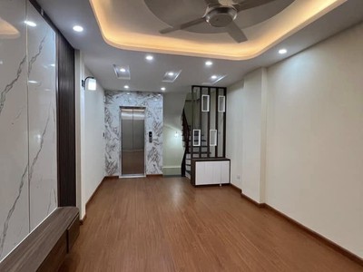 Bán nhà mới kong cổ linh - thạch bàn- long biên - thang máy - 8,7 tỷ  3