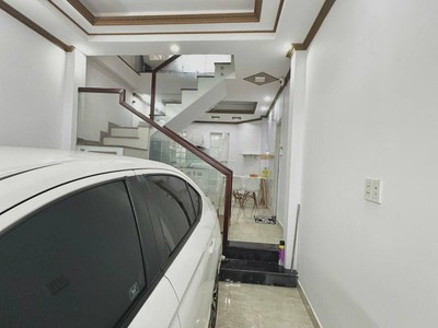 Hẻm xe hơi 7m oto ngủ trong nhà - đoàn thị điểm - p1 - 4 tầng - mới 99 đủ công năng - doanh thu 1
