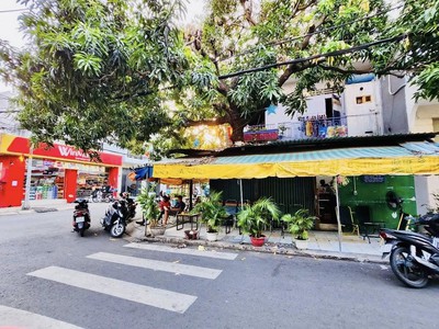 Lô góc - 2 mặt tiền đắc địa   124m2 ngang hơn 8   doanh thu 200tr nhỉnh 9 2