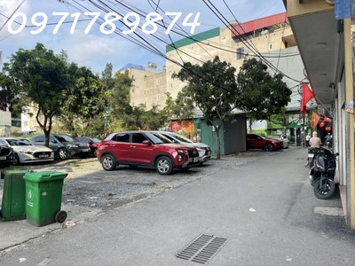 Thanh trì, kim giang 43m2, 5t, 5 ngủ, chỉ 7.65t, ô tô 30m, 2 thoáng 1