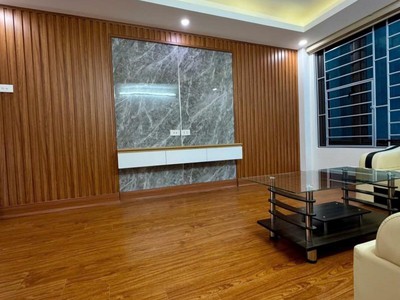 Thanh trì, kim giang 43m2, 5t, 5 ngủ, chỉ 7.65t, ô tô 30m, 2 thoáng 3