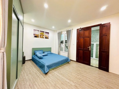 Cho thuê nhà nguyên căn phố minh khai, 4 tầng x 40m2, 3 ngủ, 15 triệu 2