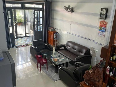 Nhà 3 tầng hẻm xe hơi 5m tỉnh lộ 10   ngang 5m   giá nhỉnh 4 tỷ 1