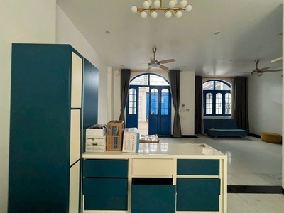 Ngộp nặng  nhà mặt tiền cách mạng tháng 8  9,4m x 31m 230m2  giá chỉ 17 tỷ 3