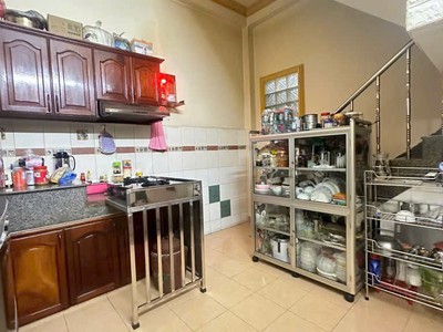 Bán nhà mặt phố lê văn lương - q.7 - 132m2 - - 4 tầng - 10.5 tỷ - sổ hồng 2