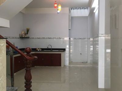 Bán nhà 1 xẹt đường cây cám bình tân hẻm xe hơi sát mặt tiền ,56m2 nhỉnh 4 tỷ 2