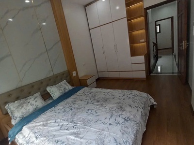 Bán nhà phố tây sơn  đống đa. 38m2-5 tầng-mt 3.5m:giá chỉ 11 tỷ 1