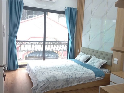 Bán nhà phố tây sơn  đống đa. 38m2-5 tầng-mt 3.5m:giá chỉ 11 tỷ 3