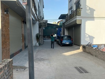 Đất vị trí đẹp- đầu tư sinh lời chính chủ cần bán nhanh lô đất tại quận long biên, tp hn 2