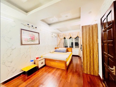 Bán nhà nhà đẹp xuân la, 5 tầng dân xây   ô tô vào nhà   ngõ rộng thông   7.5 tỷ 2