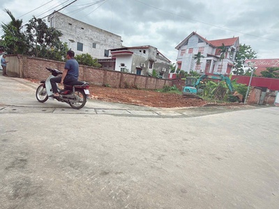 Hoa hậu nóng nhất xuân giang dt 80 m fun tc khuôn thửa đẹp  vị chí đất sat chợ  cách 10 m 2