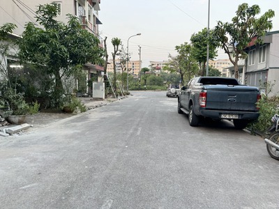 Chủ Ngộp Hạ Sốc  Bán nhanh lô đất vàng 60m2, đường 17m TĐC Trâu Quỳ, giá đầu tư cực tốt 2