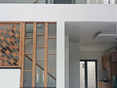 Biệt thự mini 2/ tỉnh lộ 15, xã Tân Thạnh Đông dt 150m2 1 lầu 3pn 2wc giá 3,8 tỷ 2