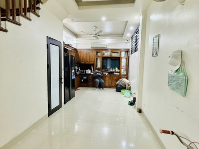 HOT   Tây Hồ - 6 Tầng đẹp- Ô Tô- 40m- 9 Tỷ 2