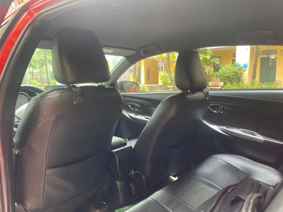 Gia đình cần bán chiếc xe ô tô Toyota Yarit 1.3 G sx 2015 màu đỏ 6