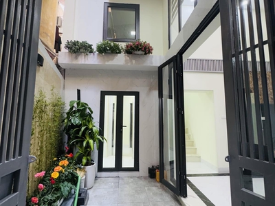 SIÊU PHẨM PHỐ BẠCH MAI-TRƯƠNG ĐỊNH  6 tầng thang máy 45m2  1 ngoặt ra phố  giá chỉ 8.2 tỷ. 2