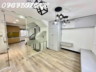 Bán nhà hxh hòa bình, hiệp tân, tân phú - 65m2, 2pn, 5.5 tỷ - sổ hồng 4