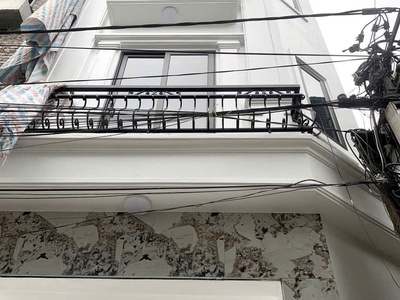 Bán nhà 4 tầng lô góc 2 mặt tiền ngô quyền, hải dương giá chỉ 4.x tỷ 0