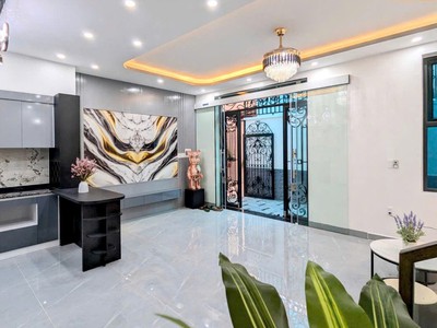 Bán nhà xây mới độc lập   sân cổng riêng   gần phố cấm thông lê lợi   hải phòng  3 tầng   full nội 0
