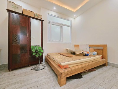 Nhà 4 tầng  mới tinh   khu dân trí cao   trường thạnh q9   giá chỉ 4.6 tỷ 2