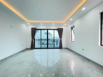 Nhà mới koong-619 vũ tông phan-5 tầng-thang máy-nở hậu-ô tô 10 m giá 9 tỷ 2
