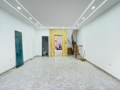 Nhà mới koong-619 vũ tông phan-5 tầng-thang máy-nở hậu-ô tô 10 m giá 9 tỷ 4