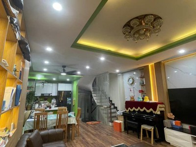 Bán nhà lô góc đình thôn   ô tô đỗ cửa   6 tầng thang máy   diện tích 48m 0