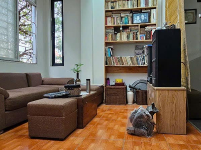Bán nhà lạc trung   phân lô 2 thoáng    ô tô   50m2 - 18.8 tỷ 0