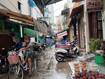 Nhà hẻm ôtô kinh doanh nguyễn cảnh chân quận 1 phường cầu kho. 0
