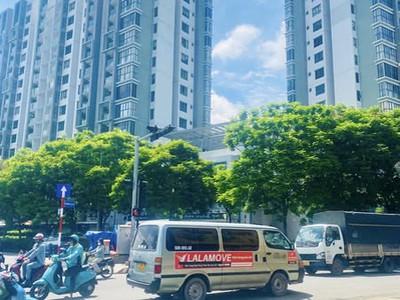 Ngay aeon tân phú - hẻm 6m - nhà mới 4 tầng - 92m - 4pn chỉ 7.x tỷ 0