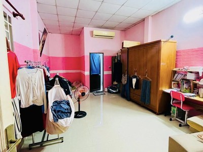 Bán gấp  nhà đẹp 2 tầng - 96m  - hẻm 6m - giáp aeon - chợ 26/3 giá 7.x tỷ 3