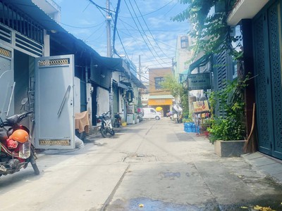 Bán gấp  nhà đẹp 2 tầng - 96m  - hẻm 6m - giáp aeon - chợ 26/3 giá 7.x tỷ 1