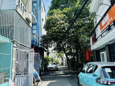 Nhà đẹp gần aeon tân phú   hxh tránh   3 tầng chỉ hơn 5 tỷ   ở ngay 0