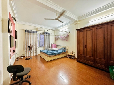Bán nhà  đường hoàng mai, sổ phân lô, gần ô tô, thông tứ tung, diện tích 35m2 giá 6.7 tỷ 2