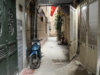  bán nhà 5 tầng   thái thịnh   37m    sổ đỏ chính chủ 2