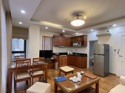 Bán tòa apartment trần thái tông - lô góc 140m  x 9t - ô tô tránh - dòng tiền 200tr/th 1