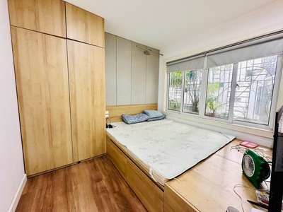 Bán nhà trần thái tông, cầu giấy, lô góc, 2 thoáng, 38m2, 5 tầng, mt 5.6m, chỉ 9.8 tỷ 2