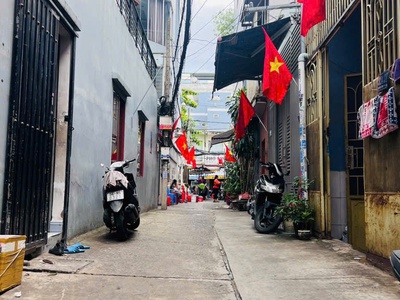 Vip mt hẻm dương bá trạc 4mx12m p1 quận 8 nhỉn 5 tỷ 1
