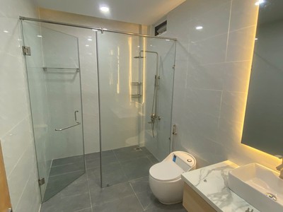 Bán nhà mặt tiền, cạnh cc bàu cát, p10, tb, 5x16m, 15,8 tỷ tl 4
