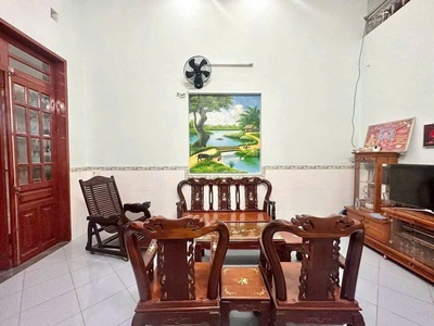 Hiếm  nhà đẹp, sổ riêng thổ cư gần cầu suối máu, đường oto chỉ 2tỷ490 2