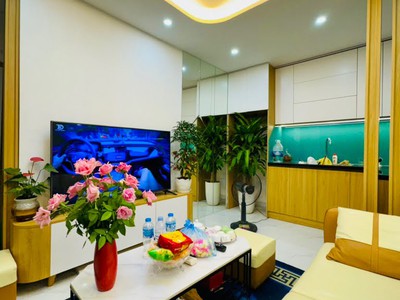 Căn hộ 5 tầng 32m2, 3 phòng ngủ, ngõ minh khai - vị trí vàng - giá giảm sâu 1