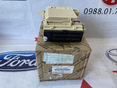 Hộp Cầu Chì Toyota Camry 82730-06691 0