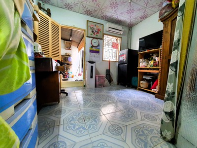 Bán nhà chính chủ đường 11 - linh chiểu gần vincom và đại học ngân hàng 4